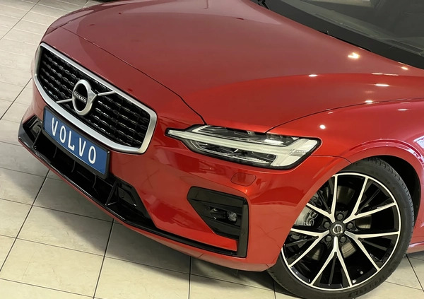 Volvo S60 cena 129900 przebieg: 133000, rok produkcji 2019 z Nasielsk małe 704